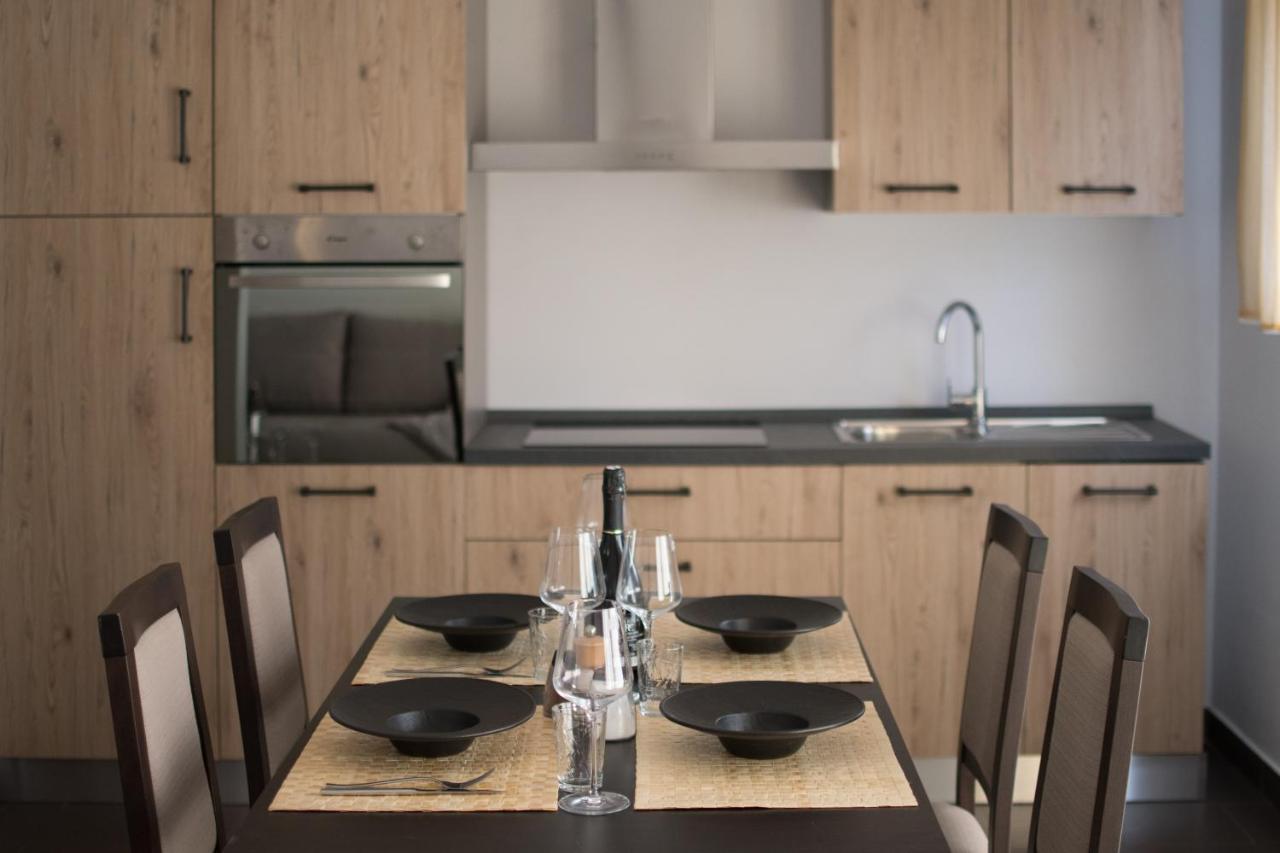 Apartmani Noa I Natali Kaldanija Extérieur photo
